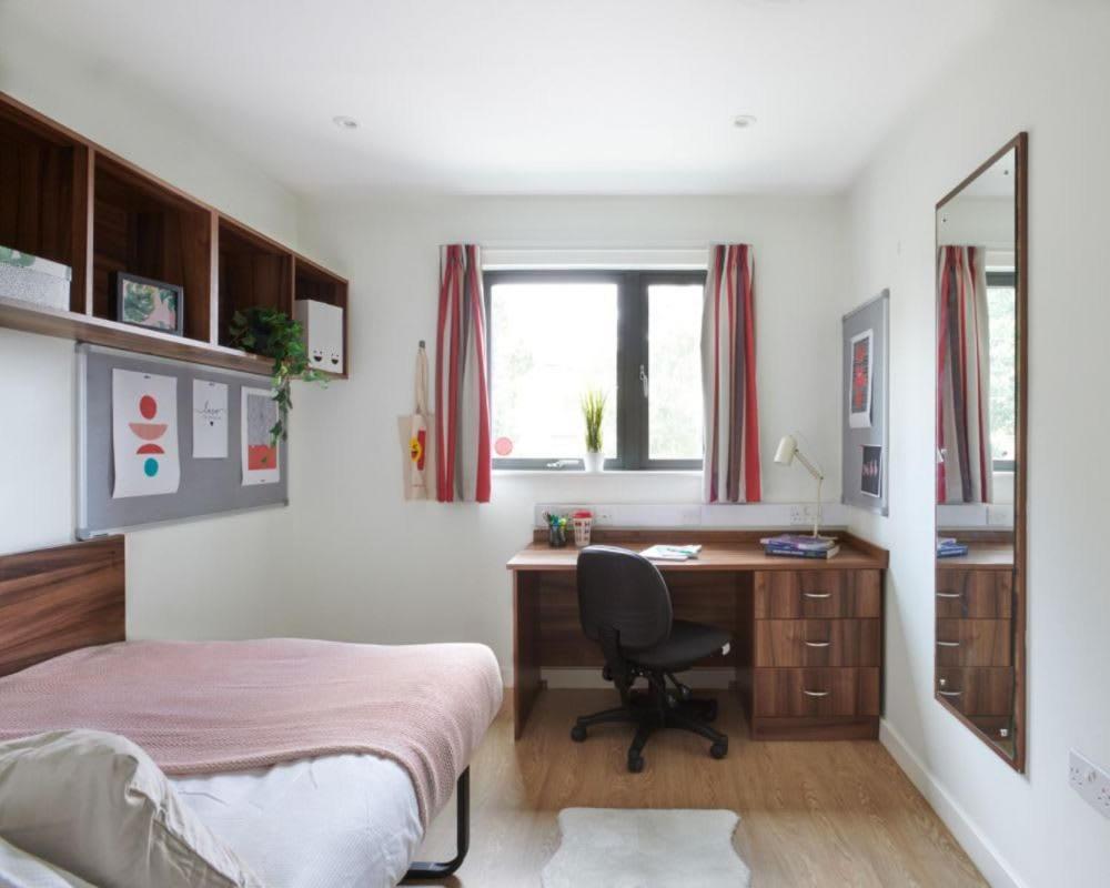 Zeni Ensuite Rooms In Exeter Luaran gambar